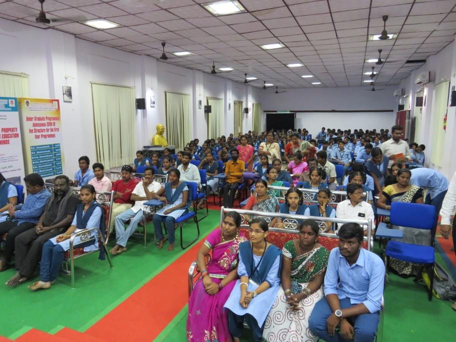 Government College (Autonomous) Rajahmundhry Seminar Hall photo 1